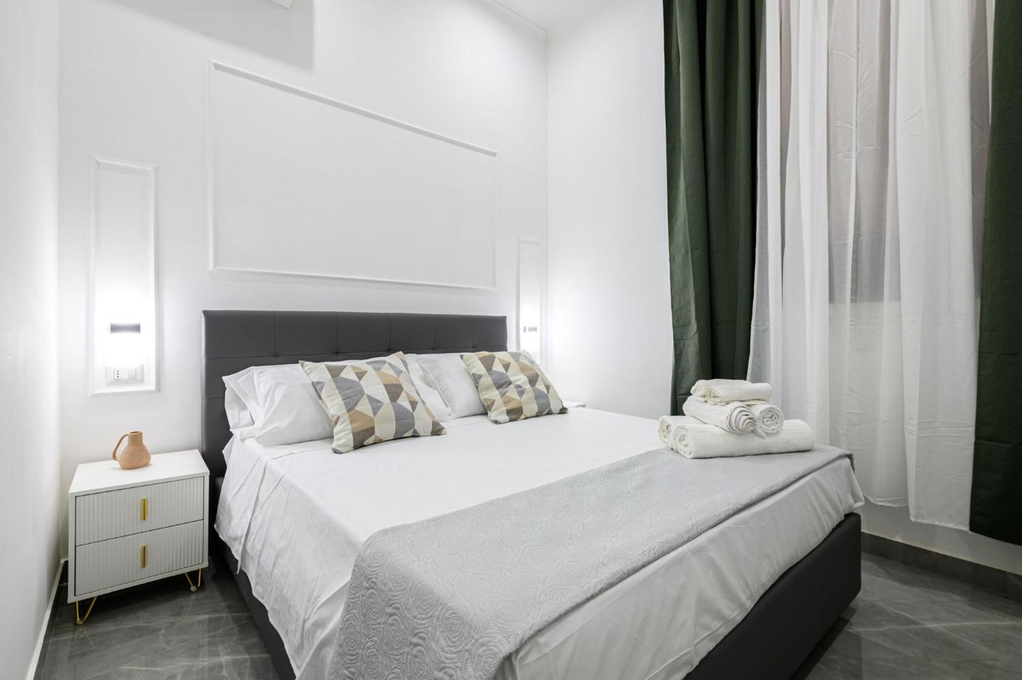Giordano Suite Center Napoli Dış mekan fotoğraf